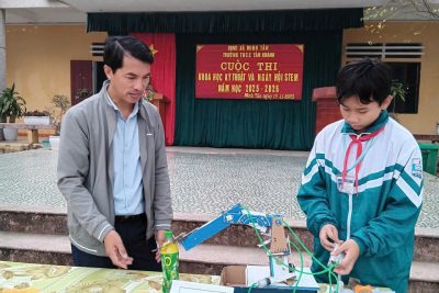 CUỘC THI KHOA HỌC KĨ THUẬT VÀ STEM CẤP TRƯỜNG NĂM HỌC 2025 -2026