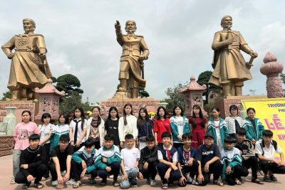 CÙNG EM TIẾN BƯỚC HÀNH TRÌNH CỦA YÊU THƯƠNG VÀ CƠ HỘI